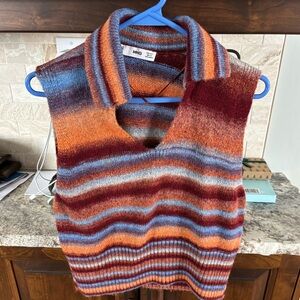 Mango V-Neck Sweater Vest in Striped Red and Blue